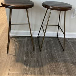 2 Solid Wood Bar & Counter Stools 24”