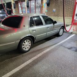 2003 Mercury Grand Marquis
