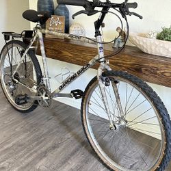 Diamondback Vintage Mountain Bike 