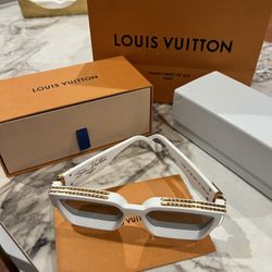 Louis Vuitton 1.1 Millionaire White Sunglasses 