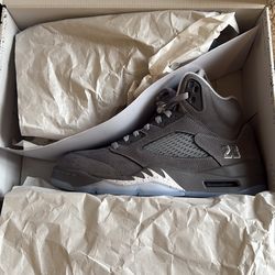 Wolf Grey 5’s