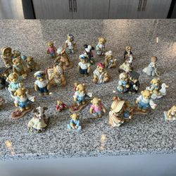  Cherished Teddies  - Great Condition All Sold Together 