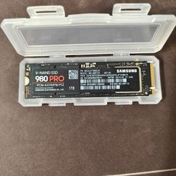 1TB Samsung 980 Pro Gen4 NVMe SSD
