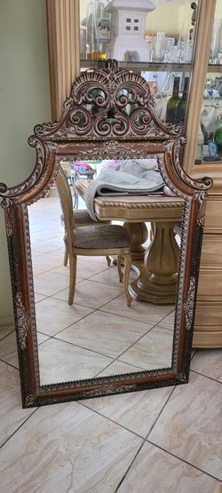 Beautiful Mirror 
