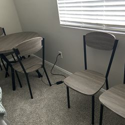 Crafts Table w/4 Chairs-Great Condition 