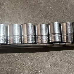 snap on 1/2" drive chrome socket set - 13 piece set