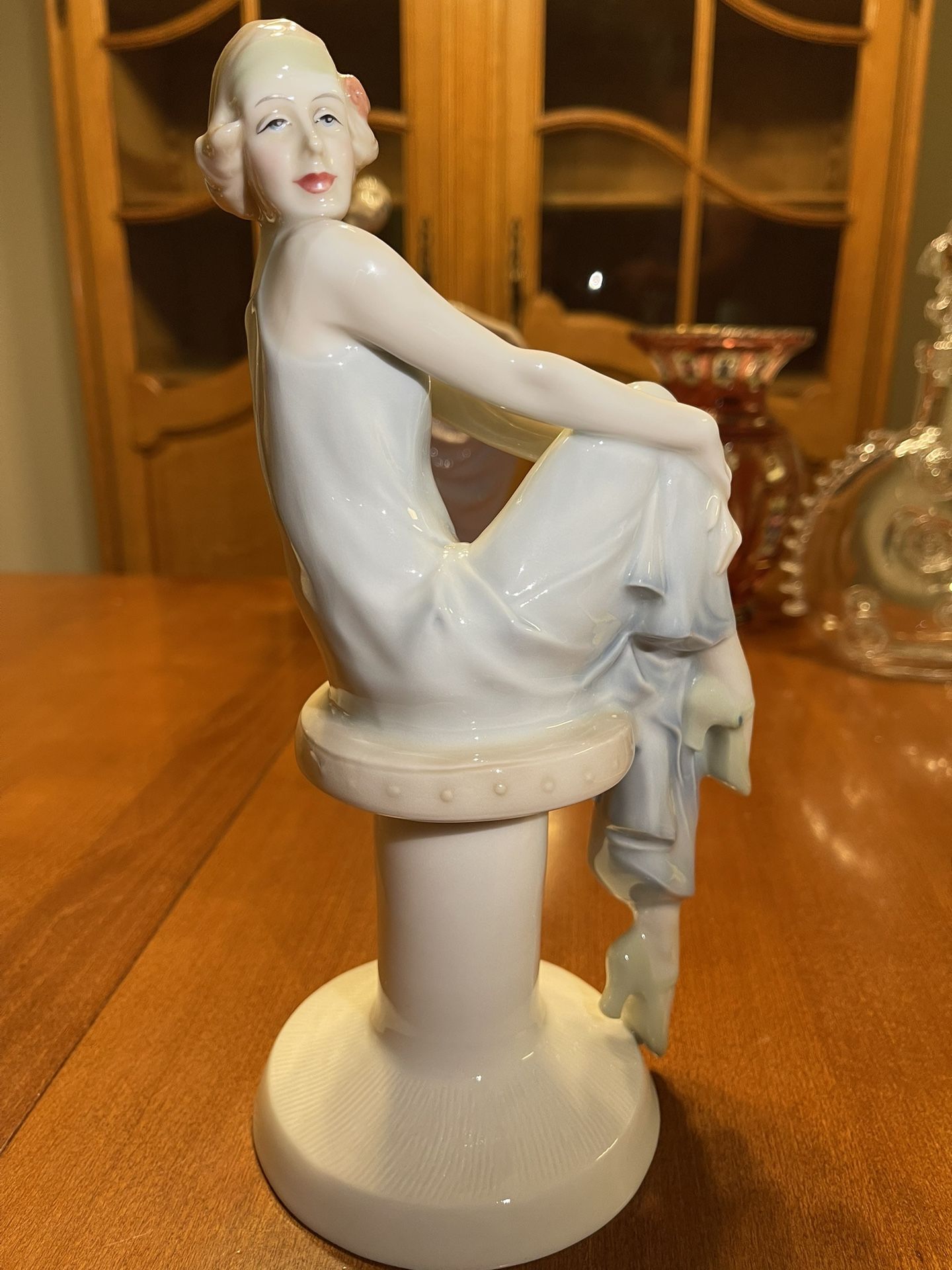 “Flirtation” Women Figurine