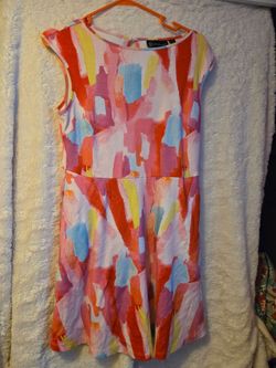 Beautiful and stylish New York and Company tennis dress.