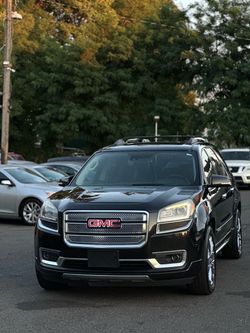 GMC Acadia SUV Black