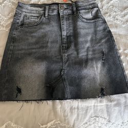 Risen Jean Skirt Sz Medium New w/tags