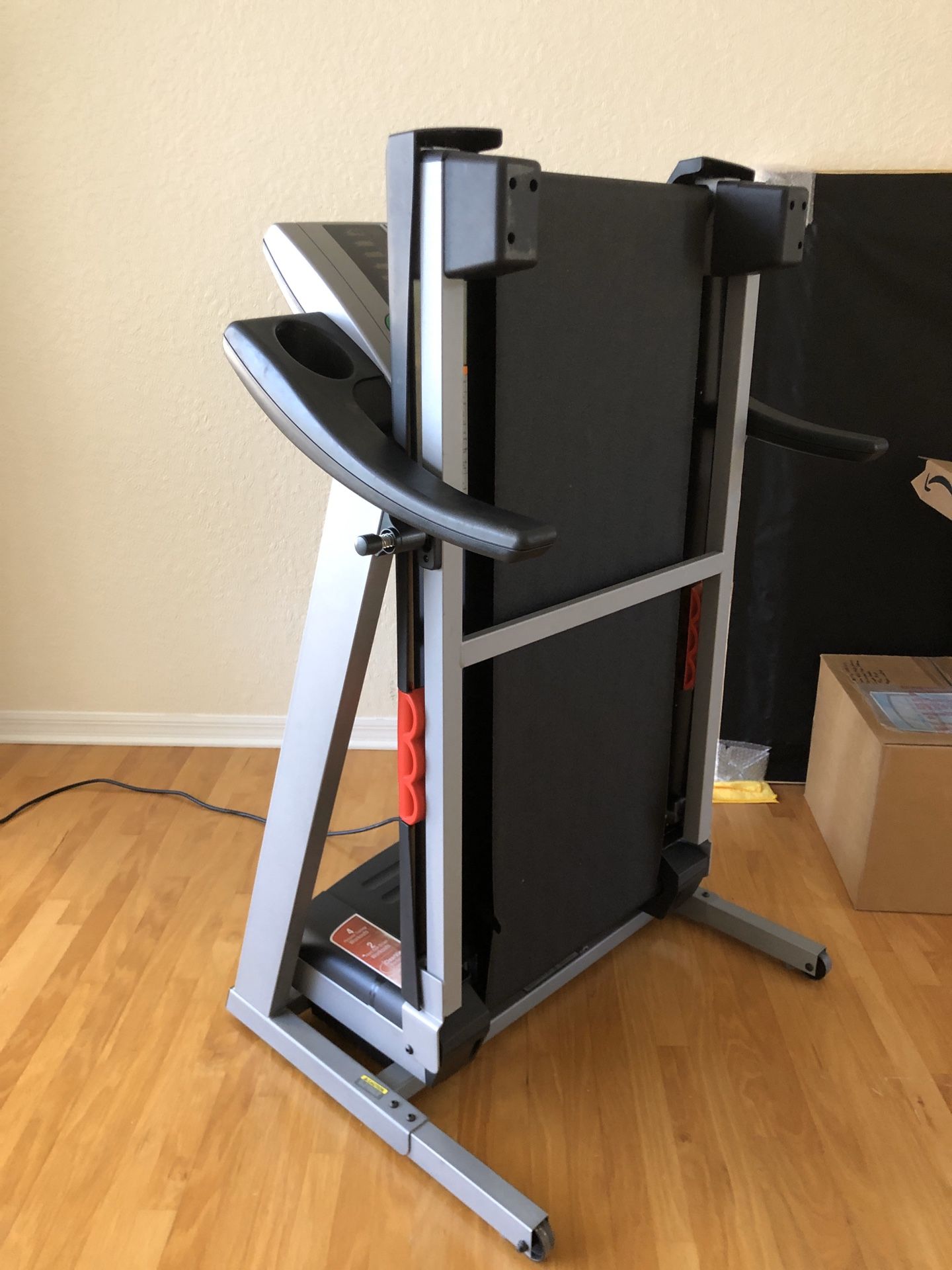 Treadmill Pro Form 6.0 GSX Air Tek for Sale in Palm Harbor FL