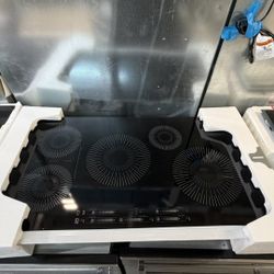 Frigidaire Gallery 36” Built-In Induction Cooktop (Black)   Brand: Frigidaire Gallery  Model: GCCI3667AB