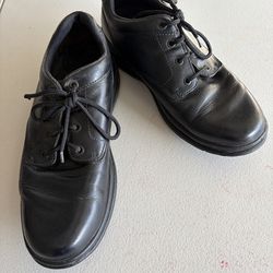 Men’s Rockport Black Shoes size 10 1/2 wide near Warner and 48th in Awautukee.