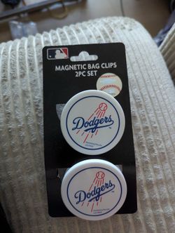 New Dodgers magnetic clips