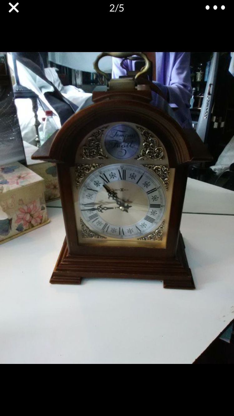 Howard Miller baby grand grandfather clock, tempus digit