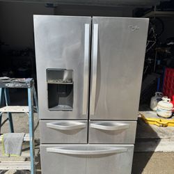 Whirlpool Refrigerator 
