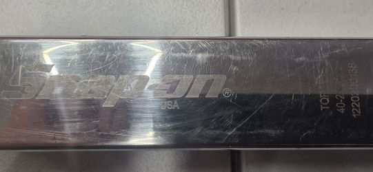 Snap-on 1/2" Drive Flex-Head Torque Wrench (Model TQFR250E)