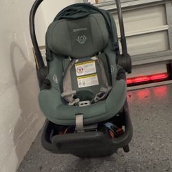 Uppababy Aria Car Seat