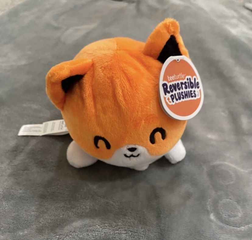 Teeturtle Orange Fox reversible Happy to Angry NWT