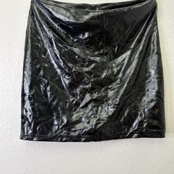 SHEIN Black Faux Leather Mini Skirt