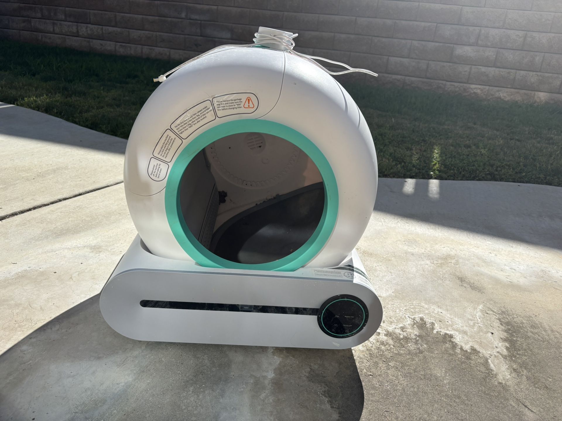 Automatic Litter Box