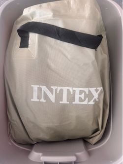 Intex air matress queen, like new