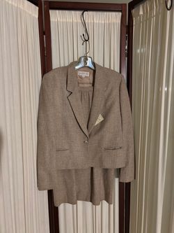 Jones New York Women's Skirt Suit Set