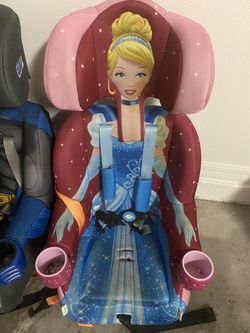 Car seats Batman and Cinderella