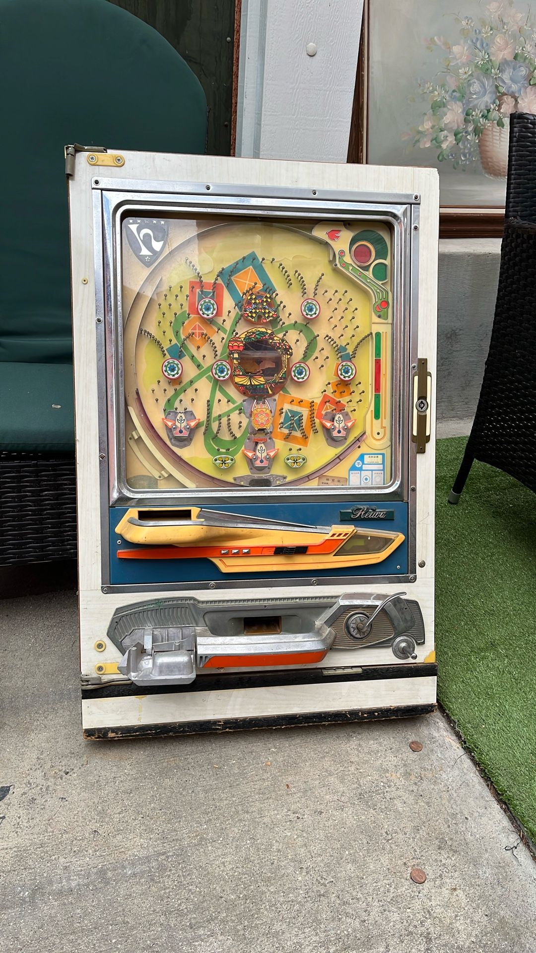 Vintage Pinball Plinki Style Arcade