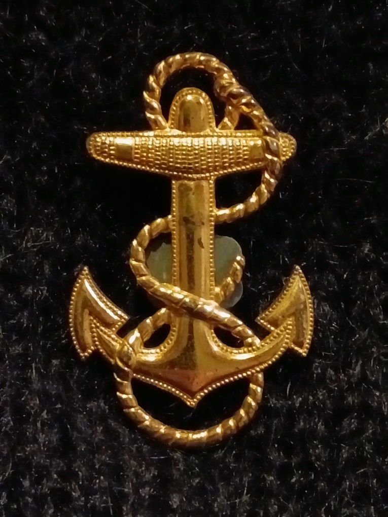 Anchor Navy Lapel Pin