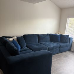 Navy Blue 5 Piece Sectional