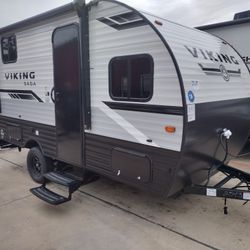 New 2023 Viking 15sbh - Bad Credit No Problem $215mo.