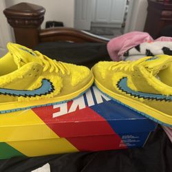 Nike Dunk Low SB Grateful Dead Yellow Bear Sneakers Men Size 7
