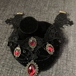 Vintage Choker 