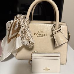Coach Purse With Wallet