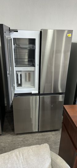Samsung 4-Door Refrigerator w/ Beverage Center – $1,350