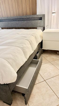 King Bed