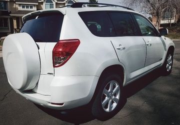 WHITE PEARL 2006 TOYOTA RAV 4
