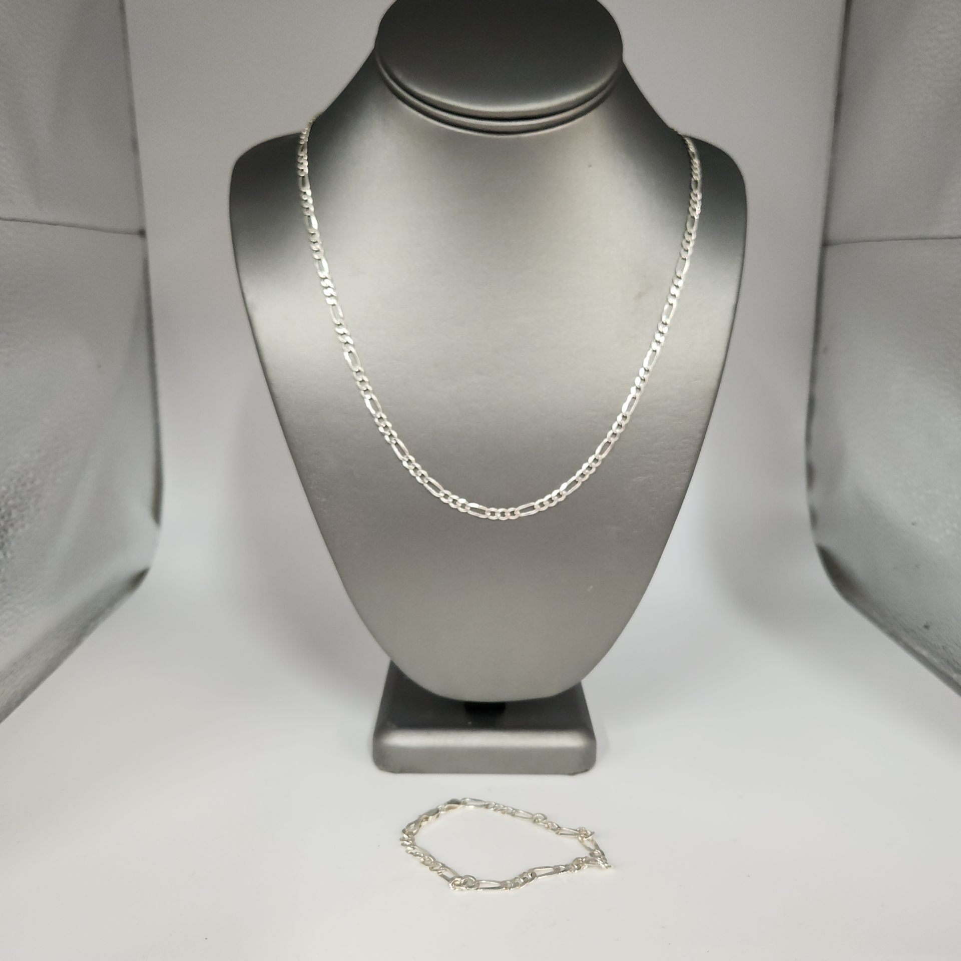 Set of 925 Sterling Silver Figaro's Necklace 24" & bracelet 7.5"