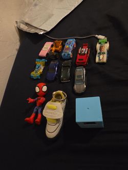 Mixed toy lot