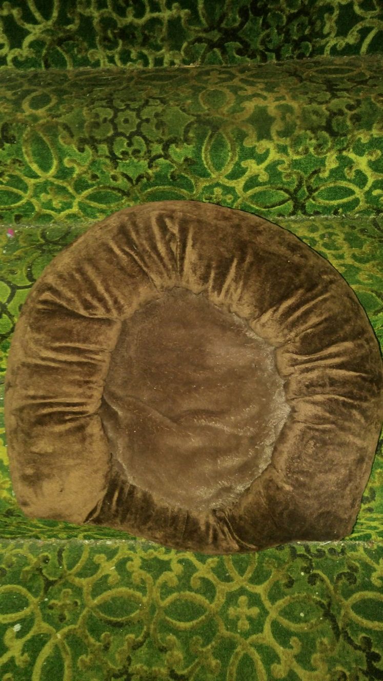 Medium Martha Stewart pet bed