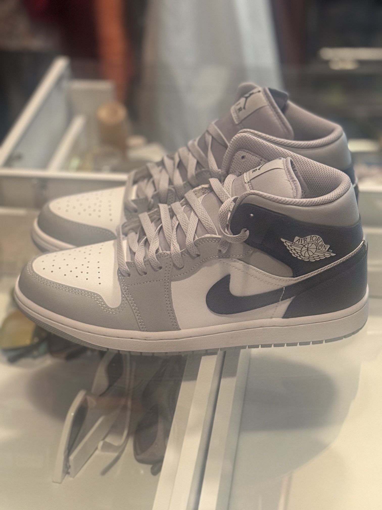 Air Jordan 1 Mid College Navy (Size 10)
