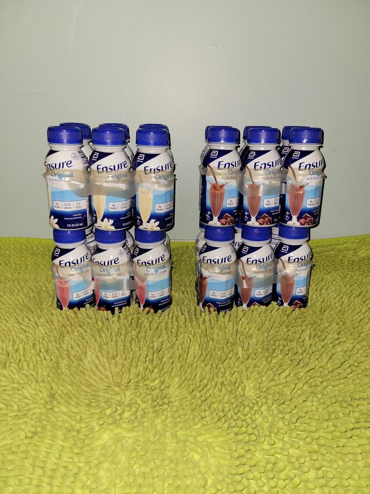 4 Pack 6 Ensure 8oz(2 Milk Chocolate/1 Strawberry/1 Vanilla)