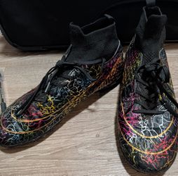 Colorful lightning soccer sneakers