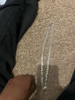 Sliver chain 22inches