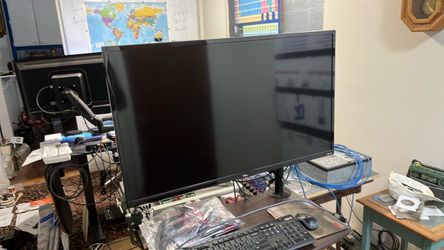 32” monitor on rolling stand