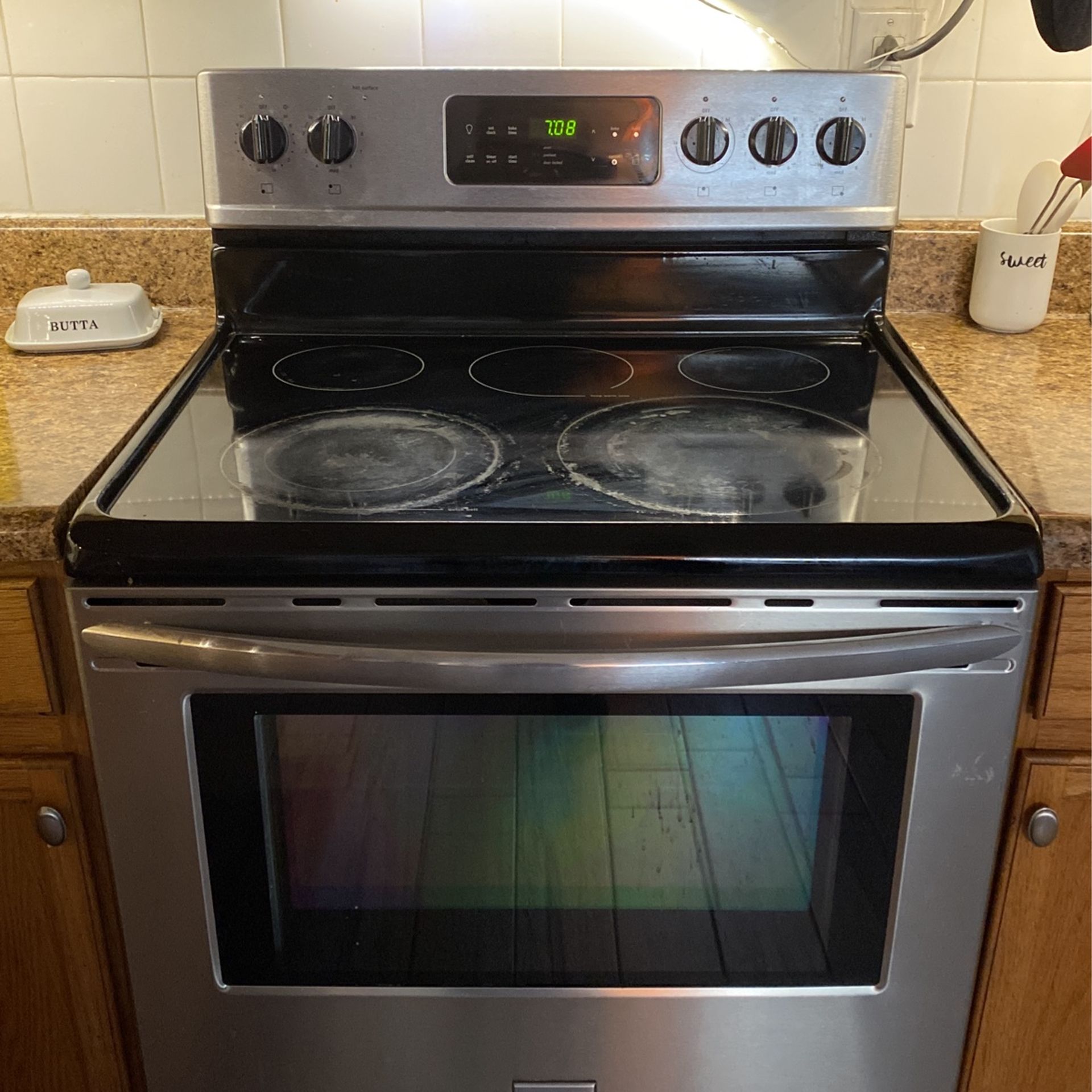 Frigidaire Glass Range Top and Oven