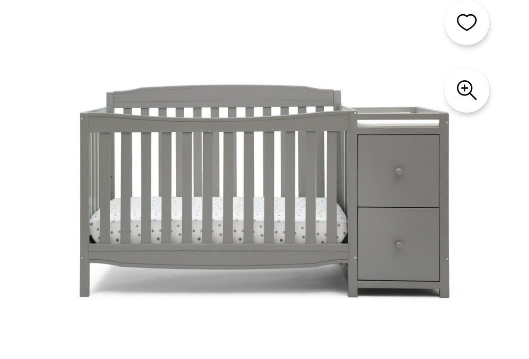 Crib And Changing Table With Drawers