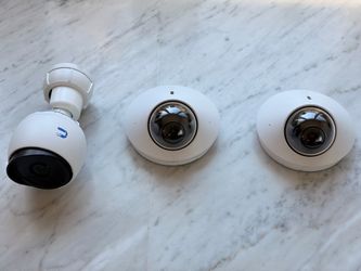 Ubiquiti Unifi Protect G4 Dome x2 and G4 Bullet Camera