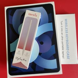 Apple iPad Air 4th Generation 64GB with Box, Pencil, keyboard case  like new 
